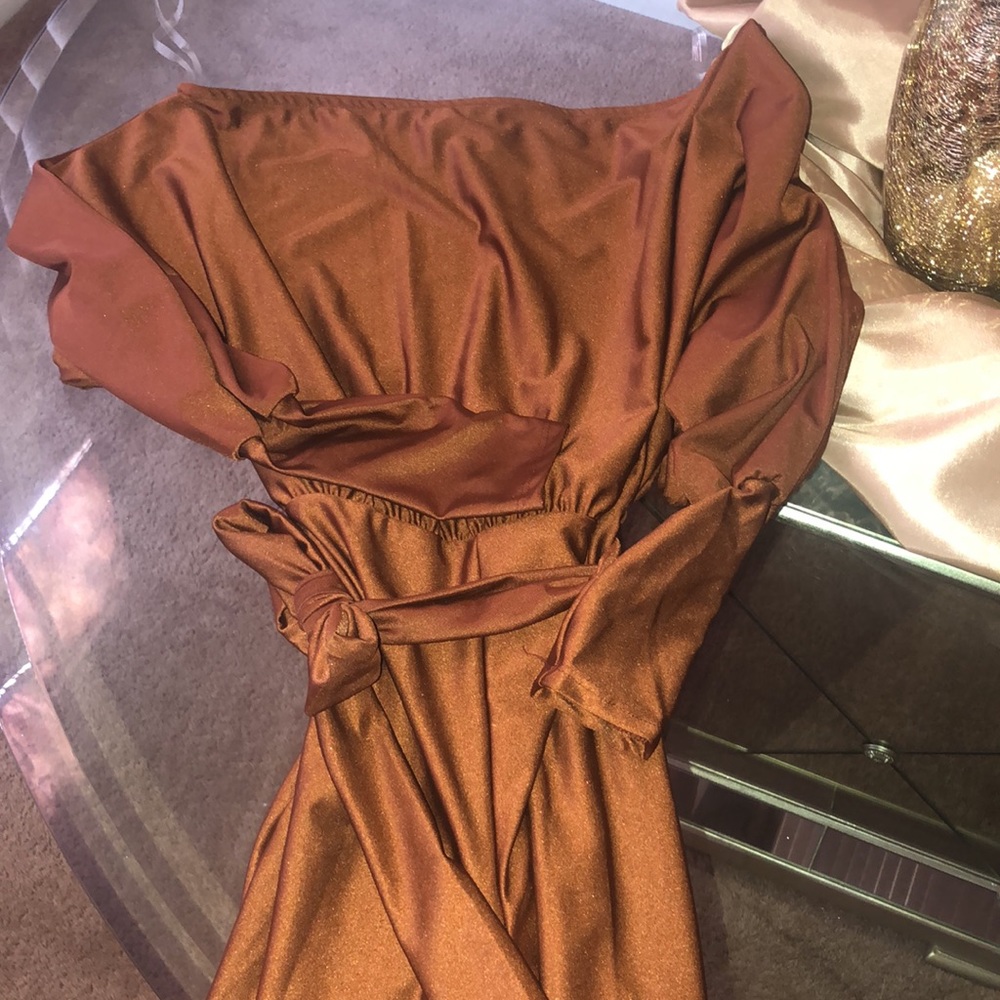 🔥Bronze bombshell jumpsuit sizes Small and Large available NWT🔥 Medium sold out - Picture 5 of 5